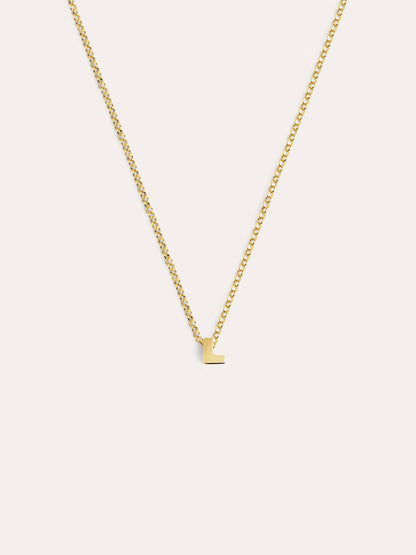Gouden ketting met gepersonaliseerd initiaal