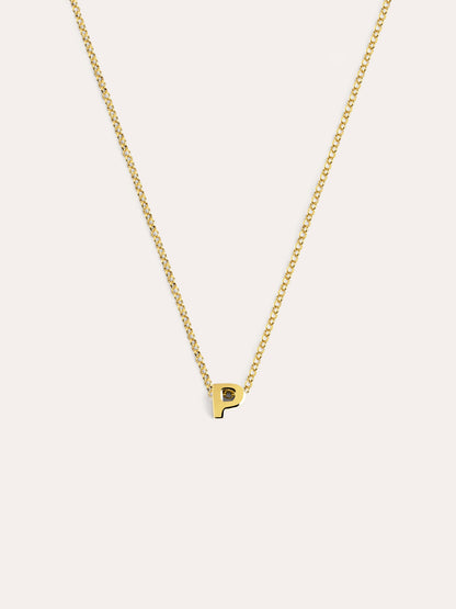 Gouden ketting met gepersonaliseerd initiaal