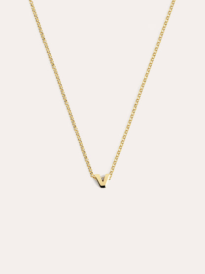 Gouden ketting met gepersonaliseerd initiaal